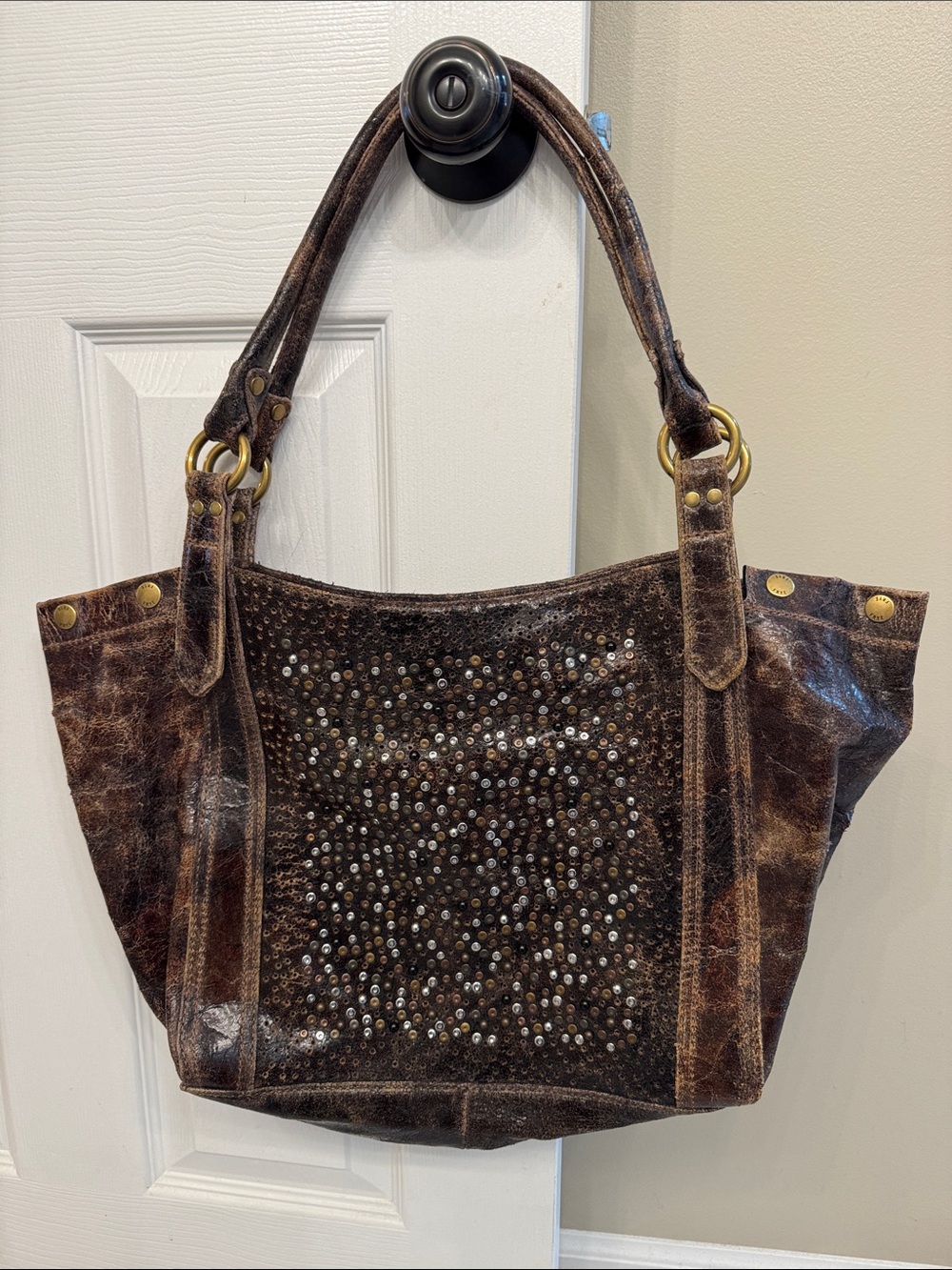 Frye Distressed Brown Leather Tote Bag / Deborah